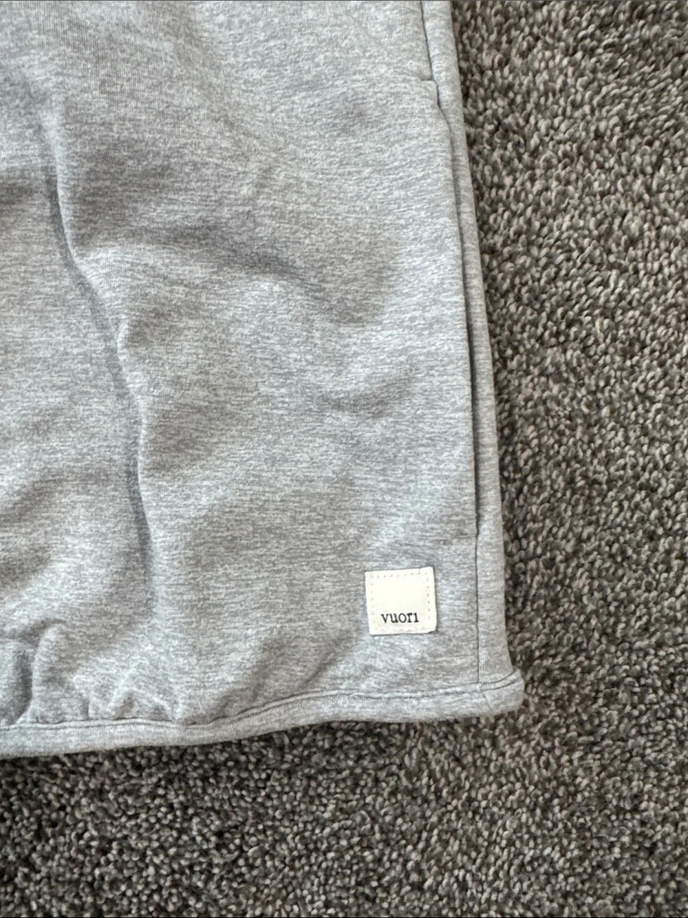 Vuori snap mock neck